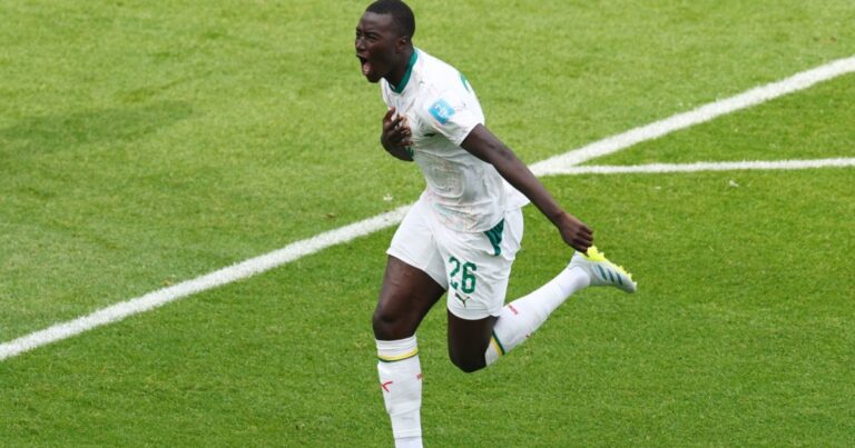 Pape Gueye amplía la ventaja para Senegal con un zurdazo potente