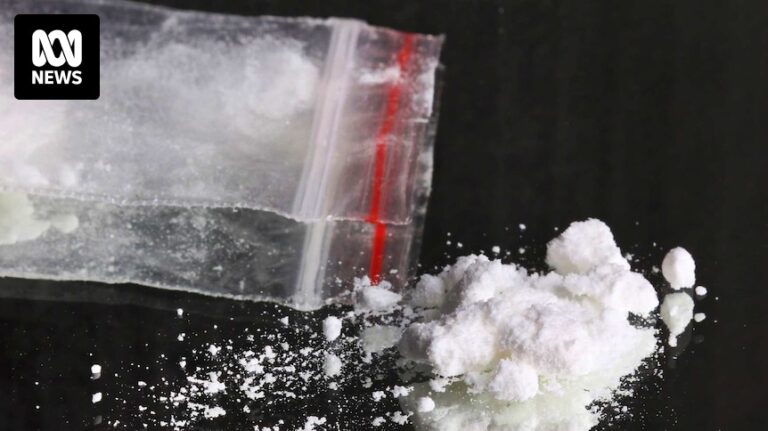 Department of Health issues alert after heroin found in methamphetamine and cocaine across Victoria